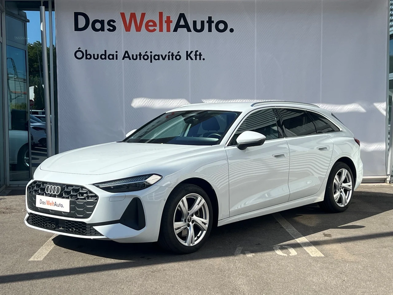 Audi A5 2,0 150 kW TDI automat rok 2025, biały, 29 885 km, Węgry — zdjęcie 1
