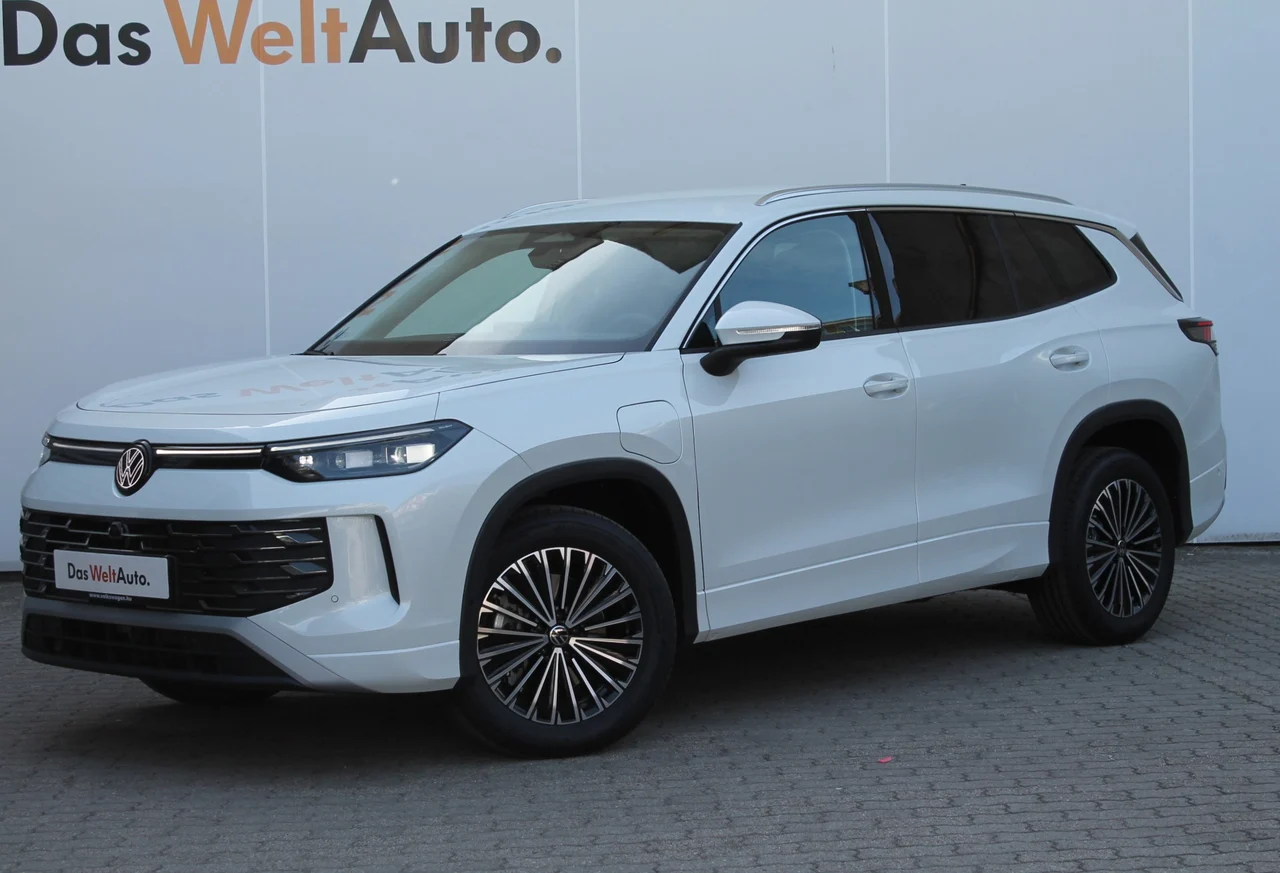 Volkswagen Tayron 1,5 TSI 110 kW automat rok 2026, Oryx-fehér gyöngyház, 6832 km, Węgry — zdjęcie 1 | AMOTOR Volkswagen Tayron 1,5 TSI 110 kW automat rok 2026, Oryx-fehér gyöngyház, 6832 km, Węgry — zdjęcie 1