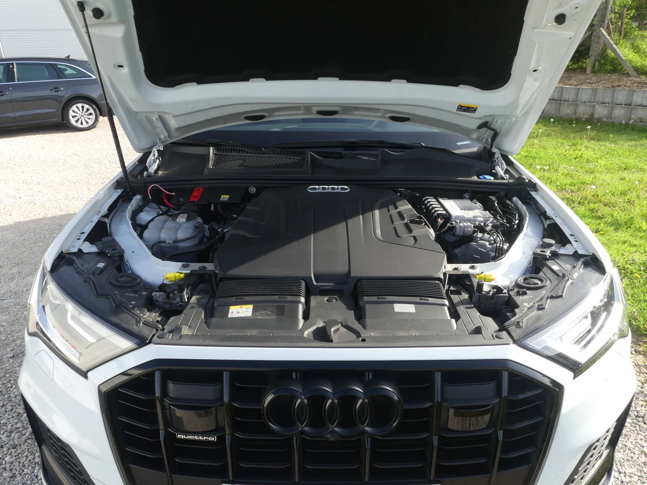 Audi Q7 4x4 3,0 210 kW TDI tiptronic rok 2023, Gleccserfehér metál, 82 676 km, Węgry — zdjęcie 14 z 15