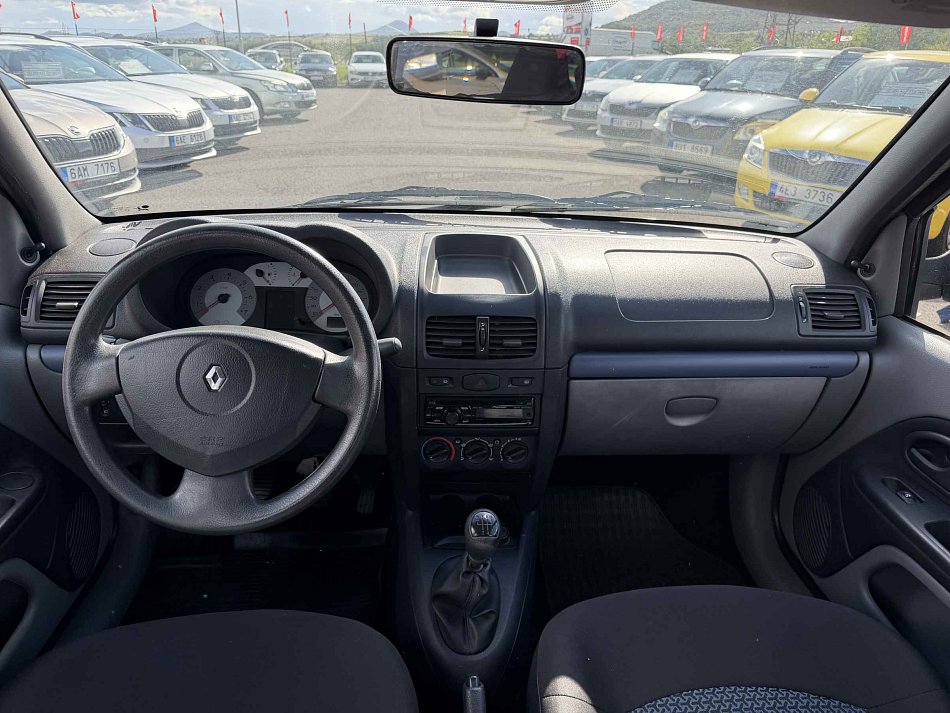 Renault Thalia 1,2 55 kW 1.2i manualna rok 2008, 76 100 km, Czechy — zdjęcie 8 z 15