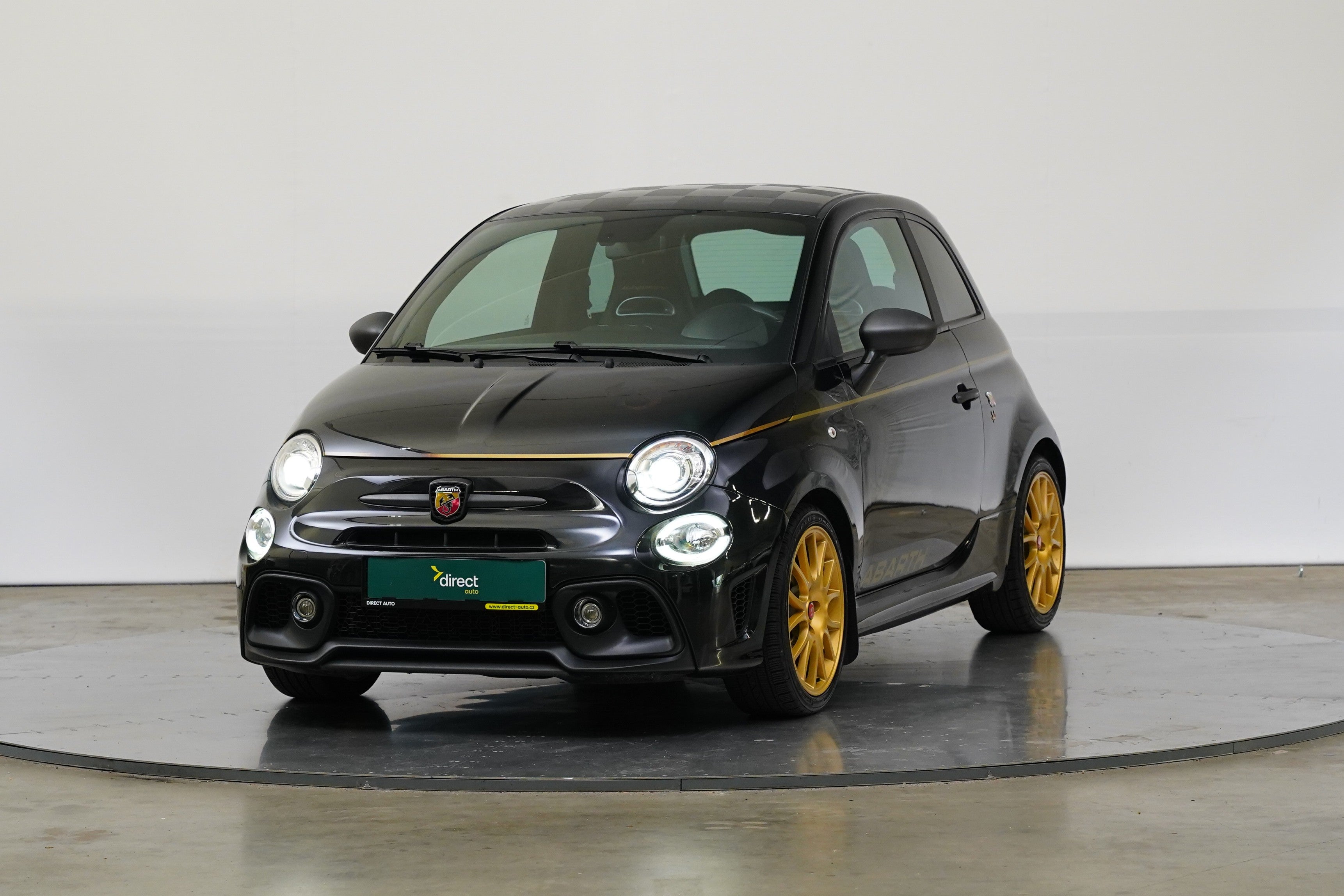 Abarth 595 1.4 T 121 kW automat, Czechy — zdjęcie 1