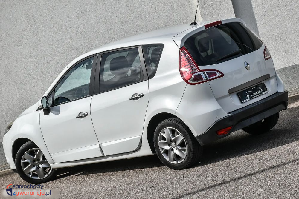 Renault Scenic Edc 1,5 81 kW dCi 110 automat rok 2011, 167 000 km, Polska — zdjęcie 10 z 40