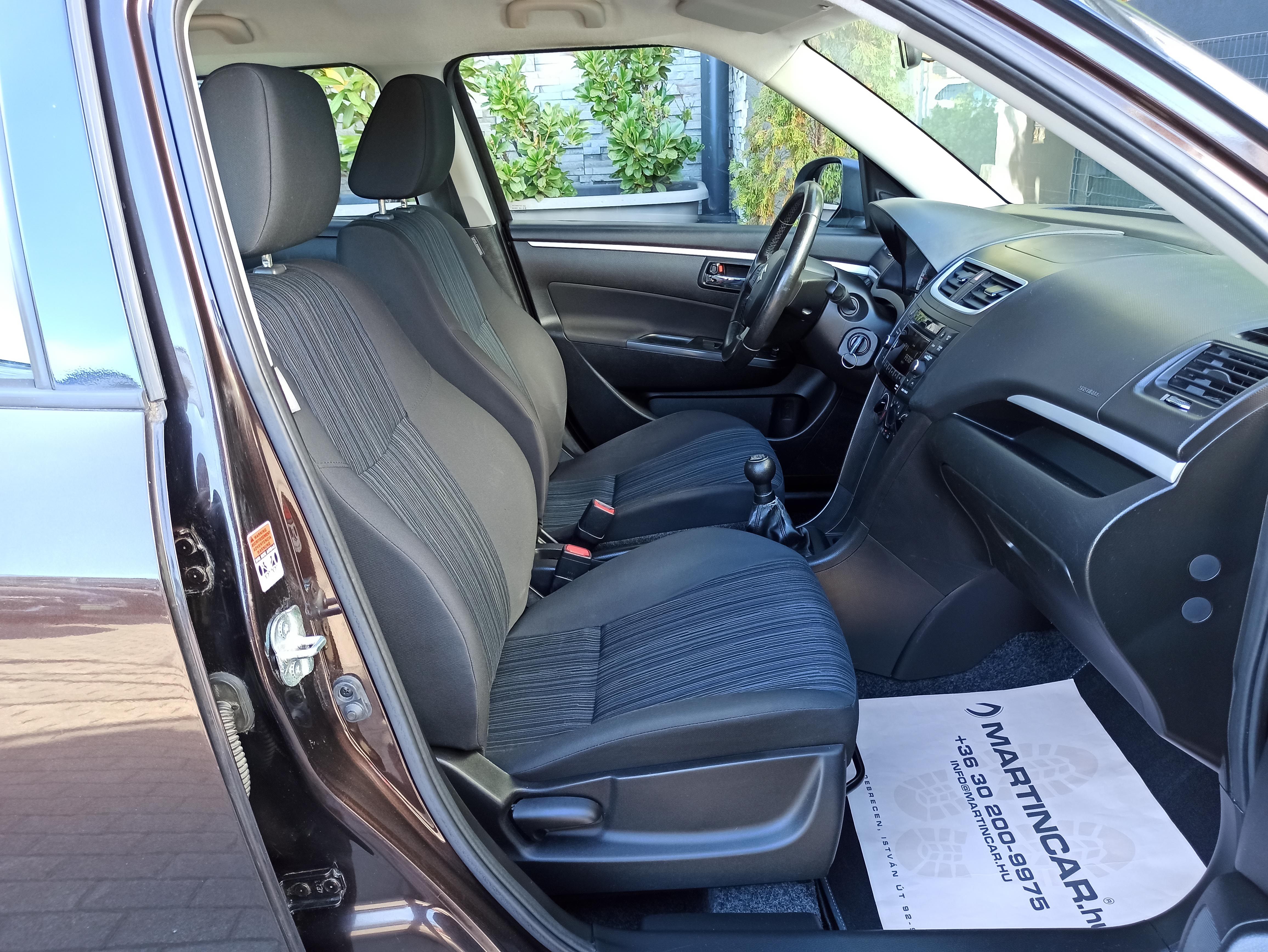 Suzuki Swift 4WD 1,2 69 kW manualna rok 2015, brązowy, 100 000 km, Węgry — zdjęcie 10 z 60