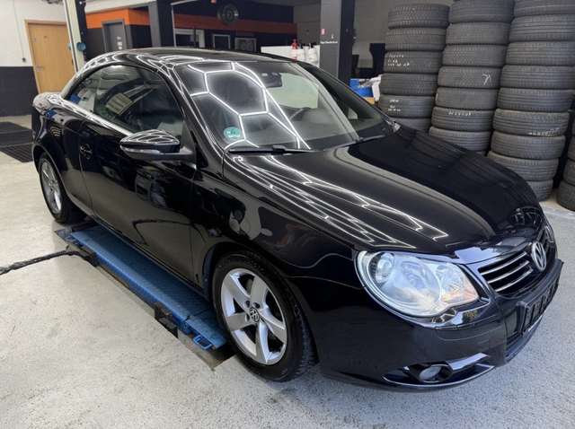 Volkswagen Eos 1,4 118 kW manualna rok 2010, 155 000 km, Węgry — zdjęcie 4 z 15