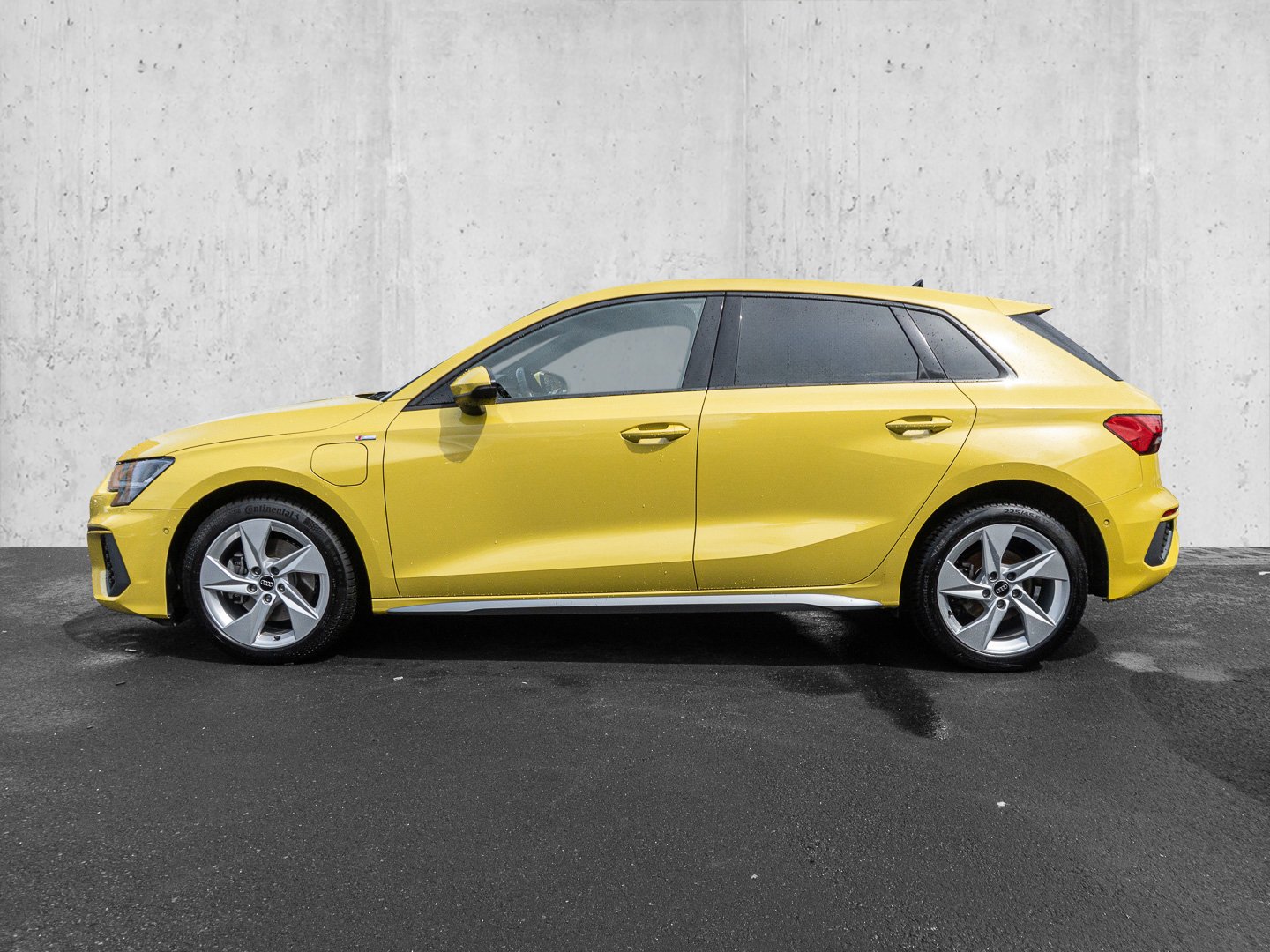 Audi a3 1,4 TFSI 150 kW automat rok 2023, 45 835 km, Niemcy — zdjęcie 5 z 16