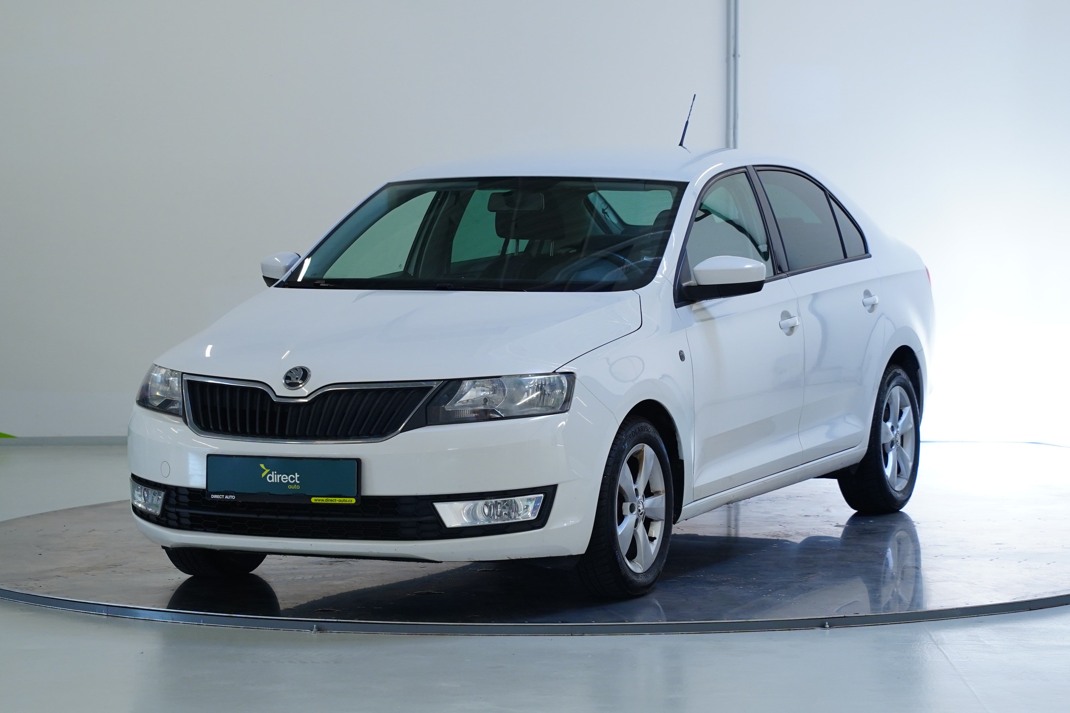 Skoda Rapid 1.2 TSI 63kw, Czechy — zdjęcie 1