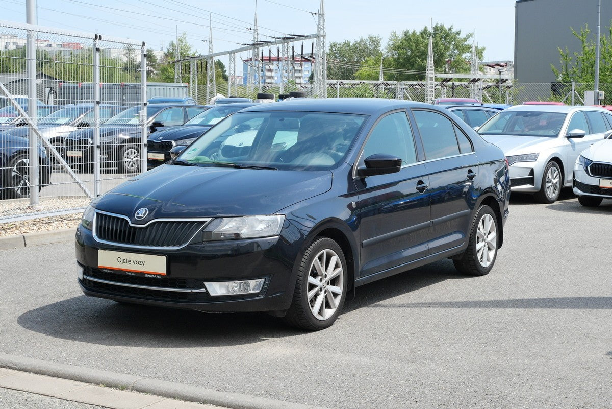 Skoda Rapid 1.6 TDI 66 kW, Czechy — zdjęcie 1 | AMOTOR Skoda Rapid 1.6 TDI 66 kW, Czechy — zdjęcie 1