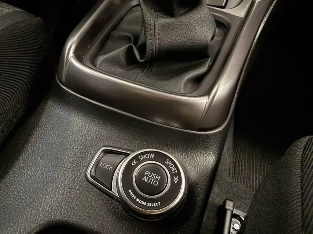Suzuki Cross 4x4 manualna rok 2026, Czechy — zdjęcie 11 z 17
