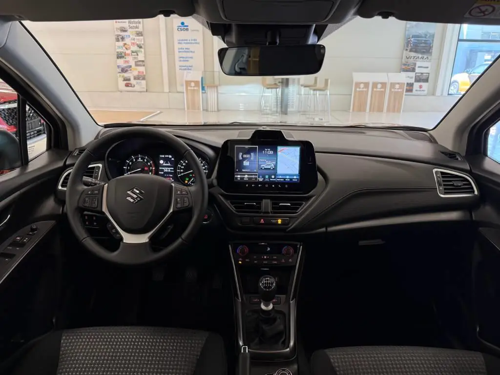 Suzuki Cross 4x4 manualna rok 2026, Czechy — zdjęcie 5 z 17