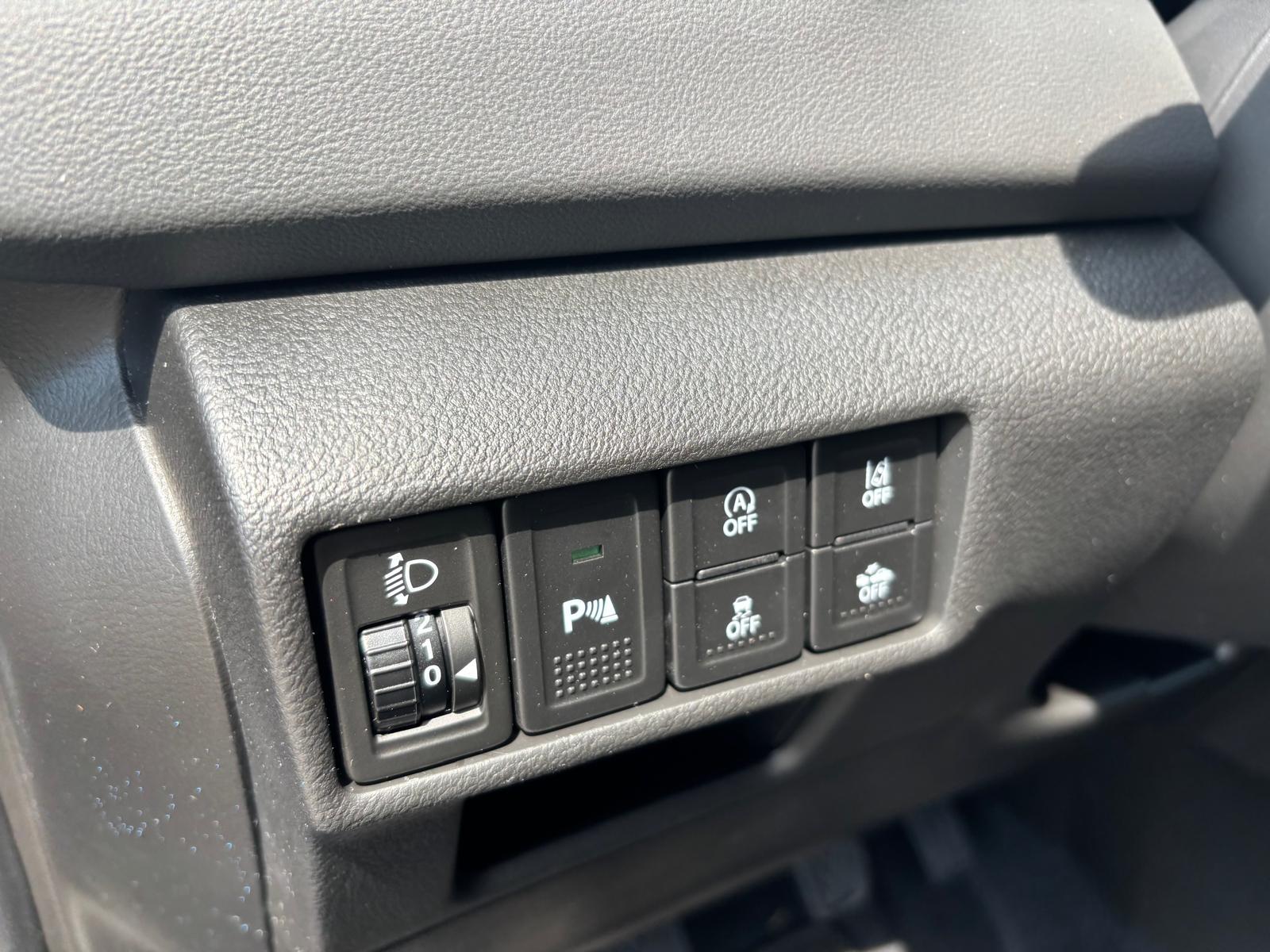 Suzuki Cross 14 manualna rok 2026, 7259 km, Czechy — zdjęcie 13 z 30