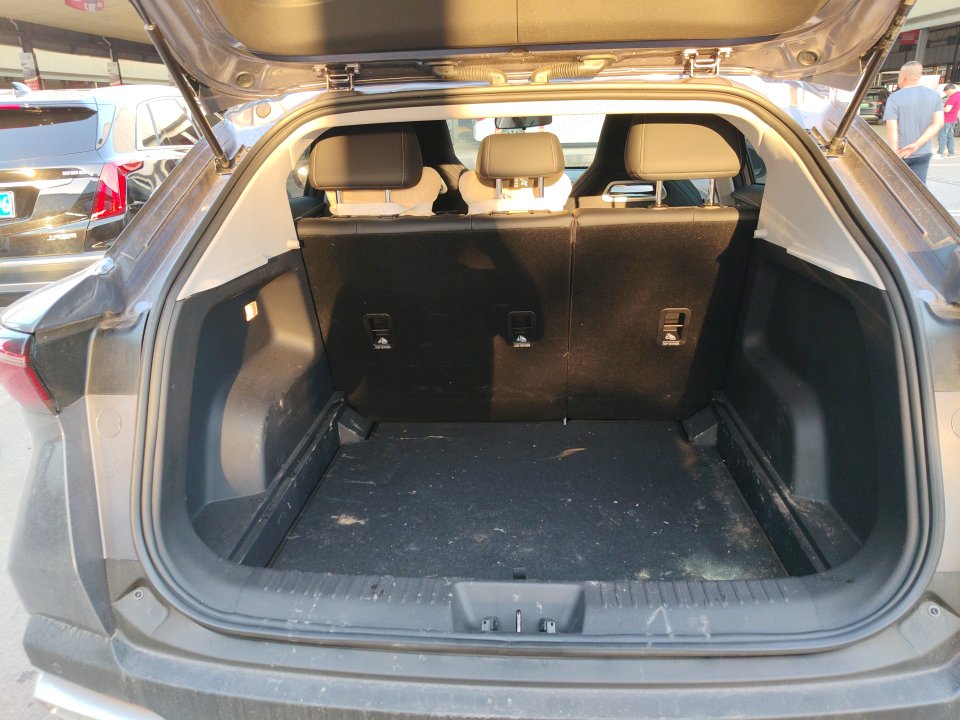 BYD Leopard 7 automat rok 2025, 6800 km, Polska — zdjęcie 10 z 12