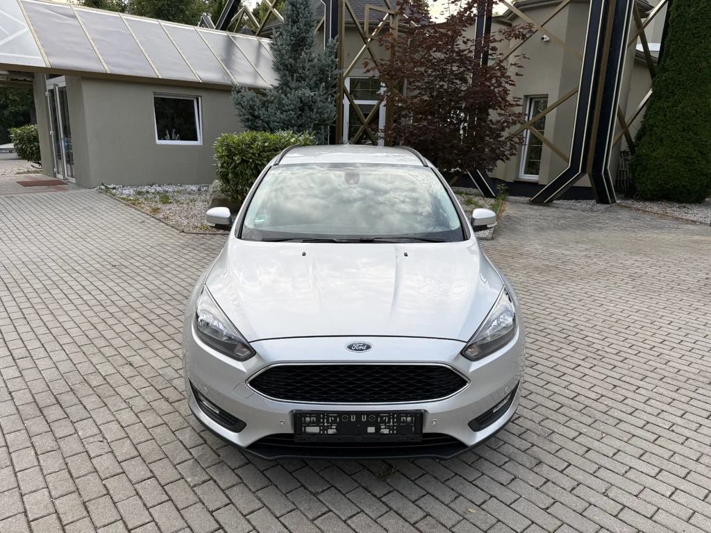 Ford Focus Ecoboost 1,5 110 kW 1.5i 110kW rok 2018, 120 711 km, Czechy — zdjęcie 5 z 40