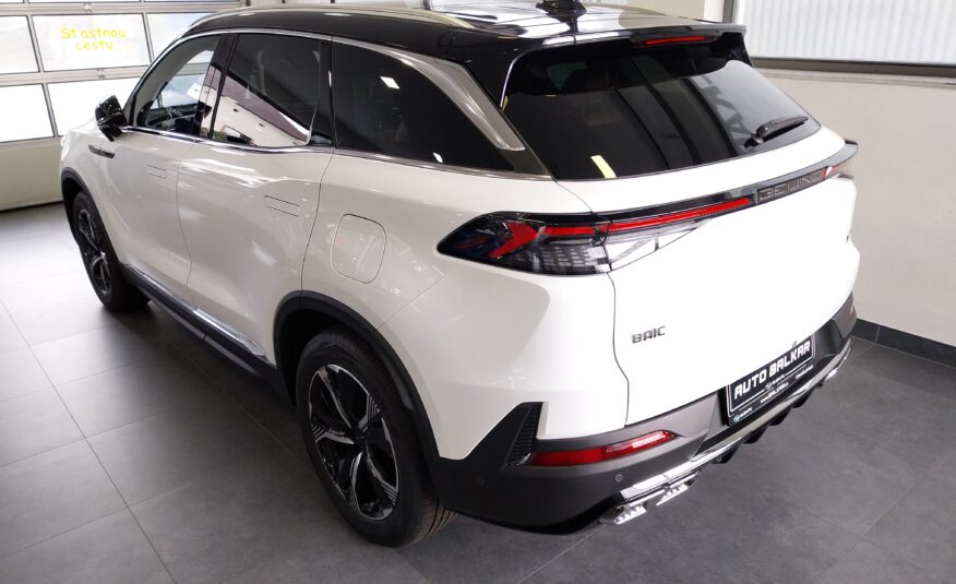 BAIC x7 138 kW automat, Czechy — zdjęcie 7 z 22