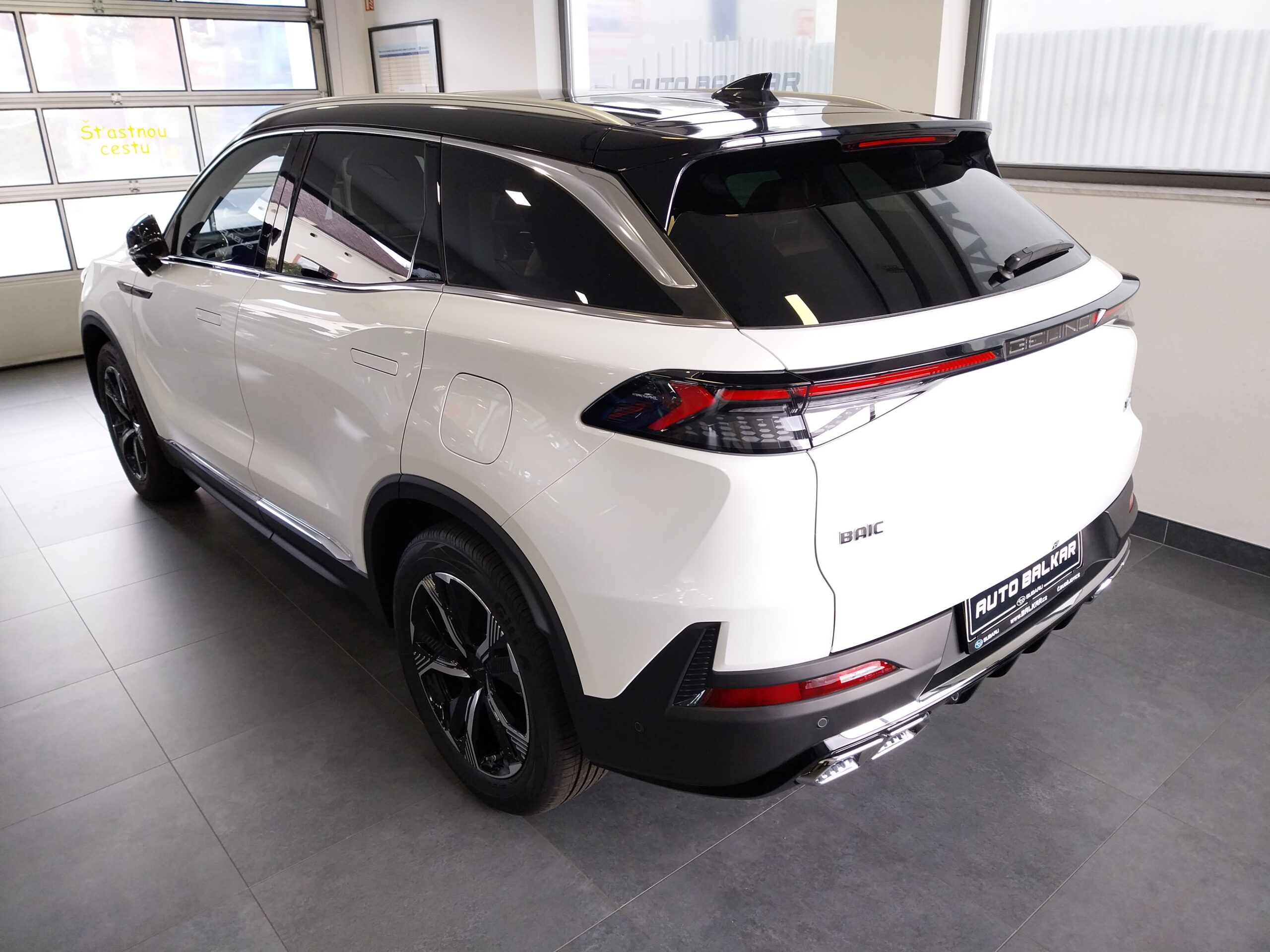 BAIC x7 138 kW automat, Czechy — zdjęcie 8 z 22