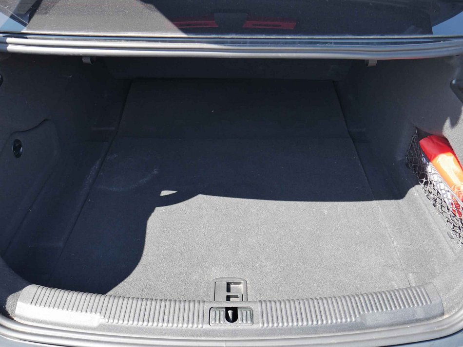 Audi a6 110 kW 2.0TDi automat rok 2016, 181 534 km, Czechy — zdjęcie 7 z 24
