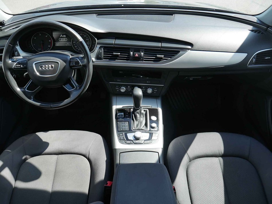 Audi a6 110 kW 2.0TDi automat rok 2016, 181 534 km, Czechy — zdjęcie 8 z 24
