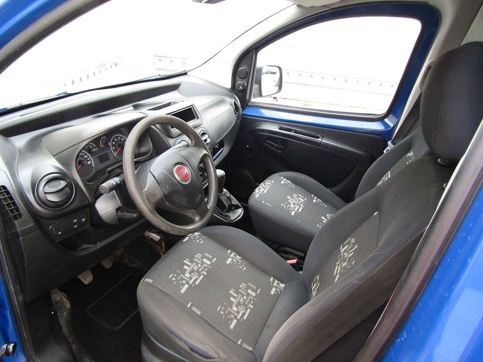 Fiat Fiorino 54 kW 1.4 manualna rok 2011, 96 436 km, Czechy — zdjęcie 8 z 11