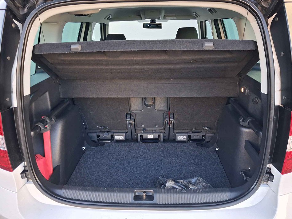 Škoda Yeti Monte Carlo 90 kW 1.4 TSi manualna rok 2015, 104 484 km, Czechy — zdjęcie 7 z 9
