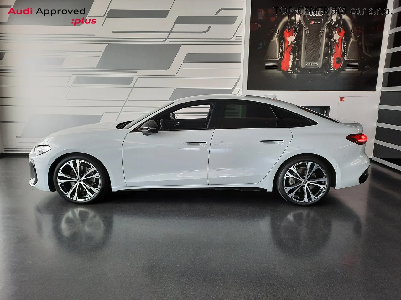 Audi A5 quattro 2,0 TDI 150 kW 150kW automat rok 2025, bílá metalická, 17 803 km, Czechy — zdjęcie 3 z 29