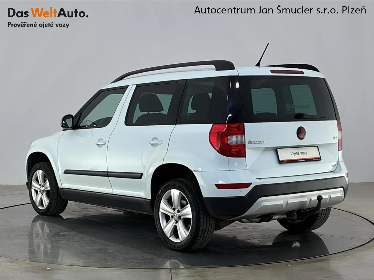 Škoda Yeti 4x4 2,0 TDI 81 kW manualna rok 2016, bílá metalická, 209 929 km, Czechy — zdjęcie 15 z 25