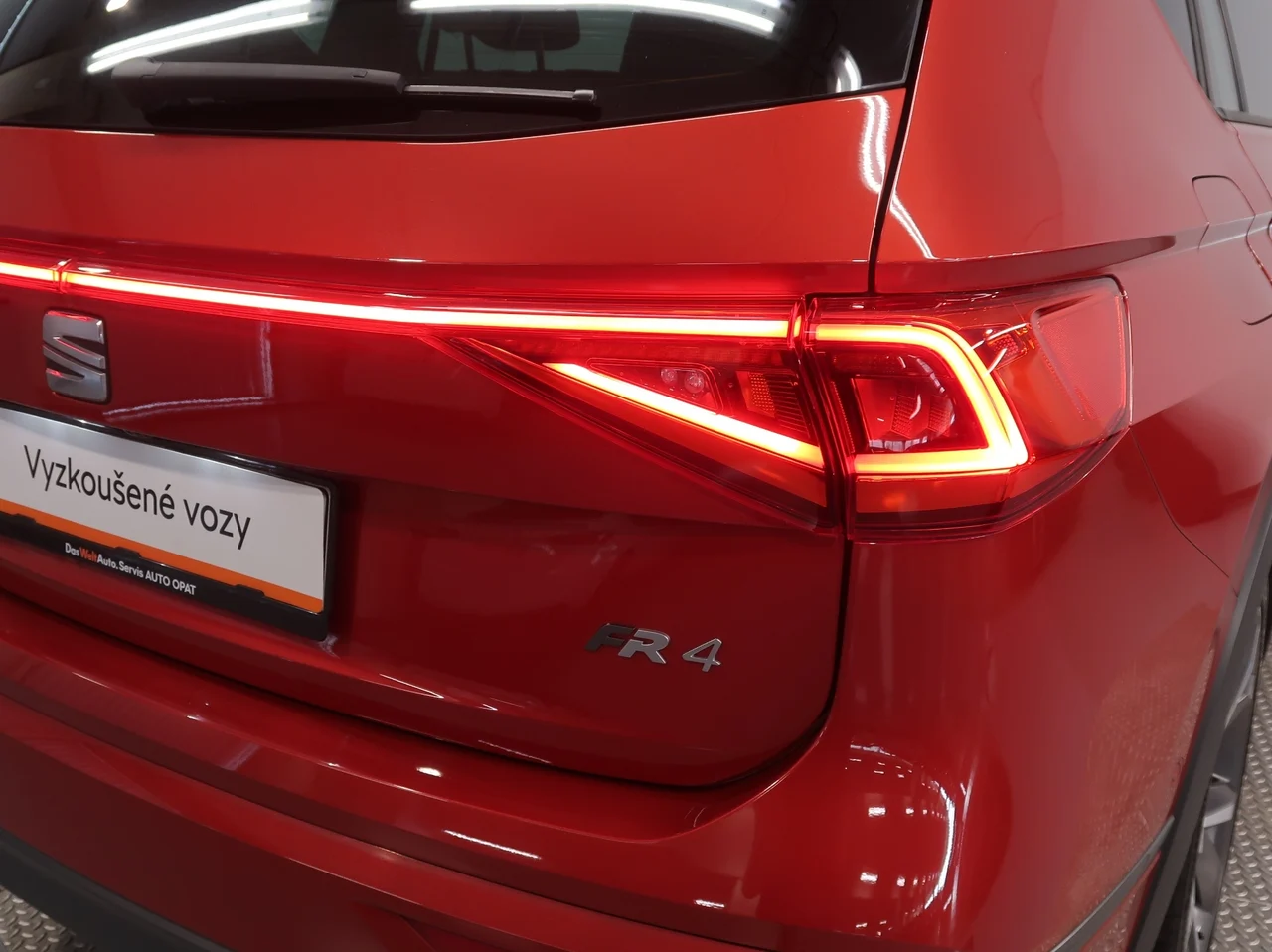 Seat Tarraco 4x4 2,0 TDI 147 kW 2.0TDI 147KW DSG rok 2024, červená - metalická, 44 431 km, Czechy — zdjęcie 11 z 40