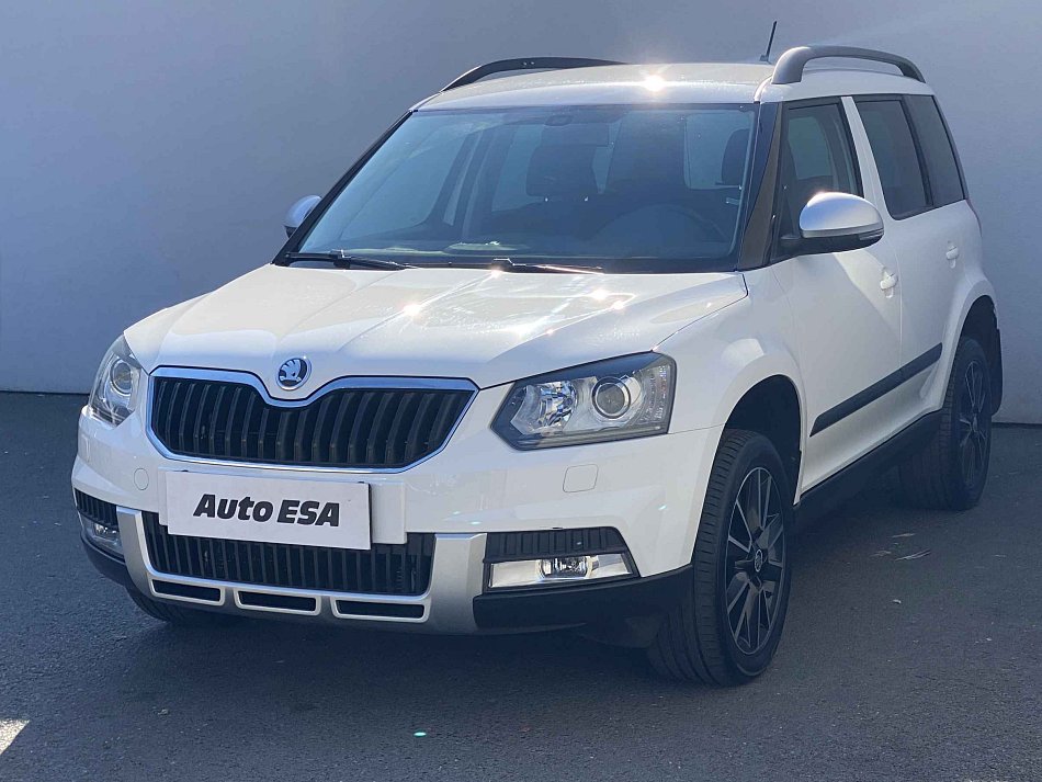 Škoda Yeti 4x4 103 kW 2.0 TDi automat rok 2014, 173 803 km, Czechy — zdjęcie 3 z 17