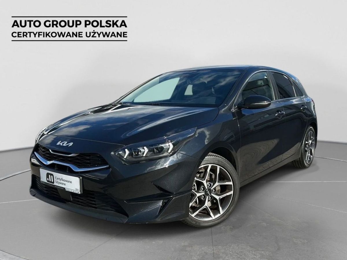 Kia Ceed 1,5 118 kW automat rok 2022, czarny, 60 017 km, Polska — zdjęcie 1 | AMOTOR Kia Ceed 1,5 118 kW automat rok 2022, czarny, 60 017 km, Polska — zdjęcie 1