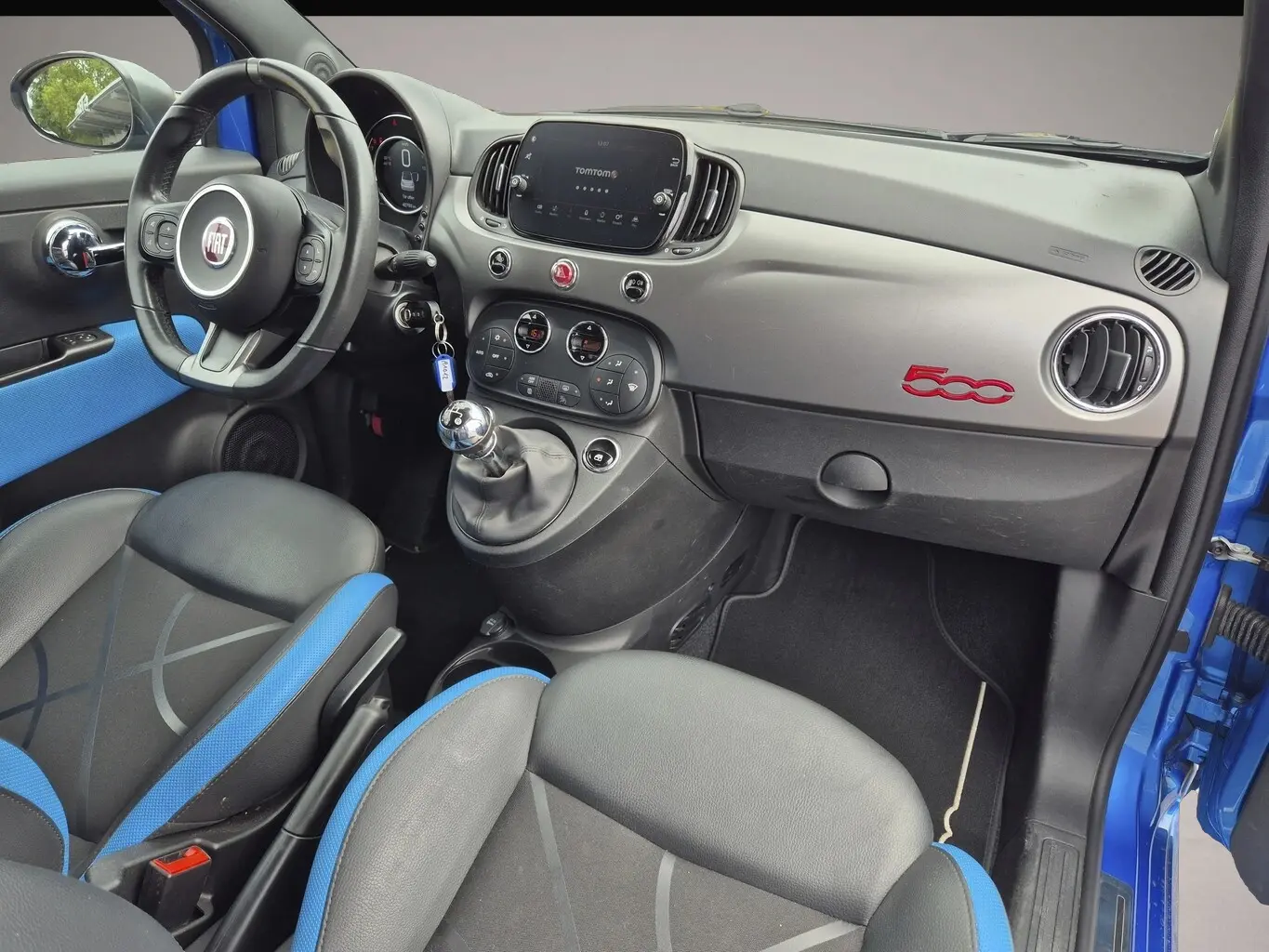 Fiat 500C 63 kW 0.9 T manualna rok 2018, niebieski, 40 800 km, Niemcy — zdjęcie 5 z 6