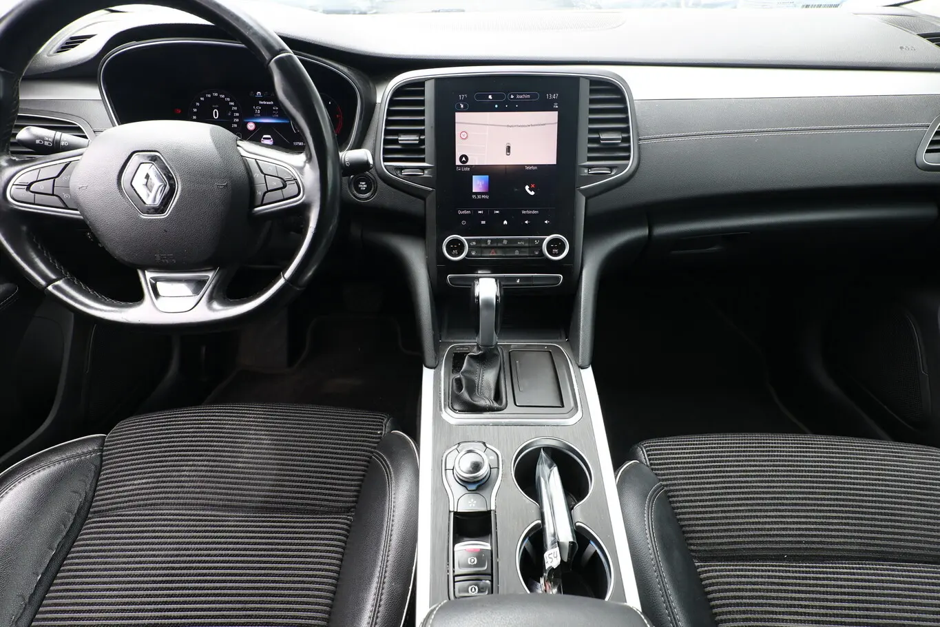 Renault Talisman 2,0 139 kW dCi 190 automat rok 2022, biały, 137 600 km, Niemcy — zdjęcie 8 z 12