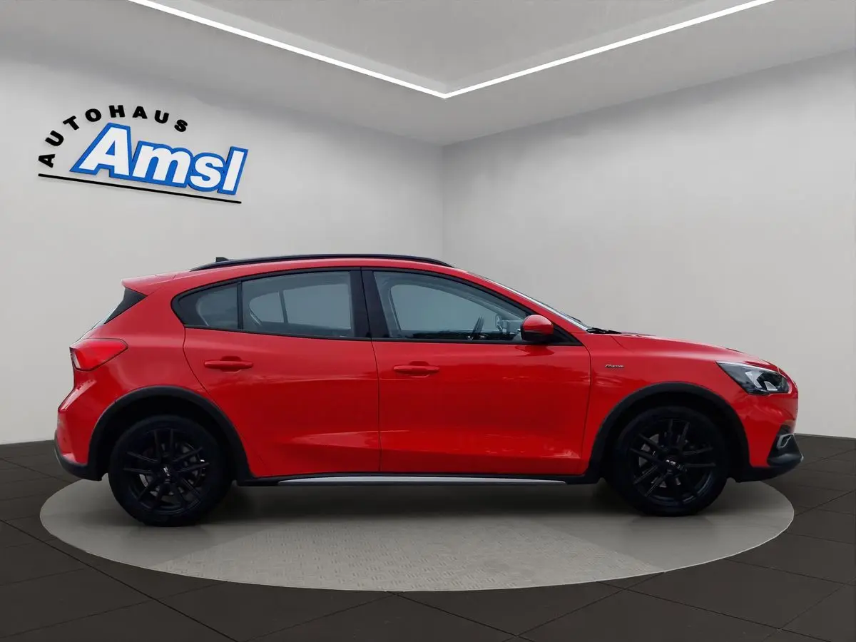 Ford Focus 1,5 110 kW automat rok 2019, czerwony, 70 400 km, Niemcy — zdjęcie 7 z 24