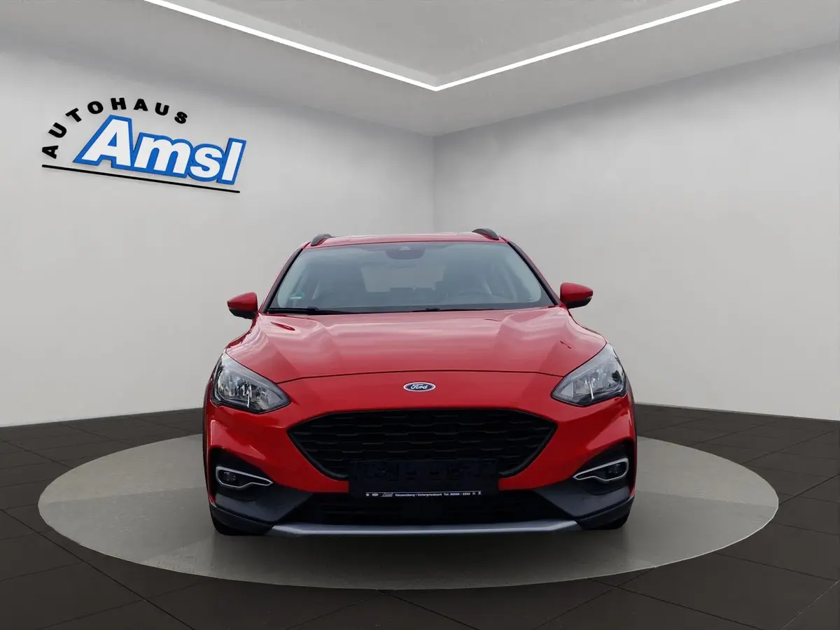 Ford Focus 1,5 110 kW automat rok 2019, czerwony, 70 400 km, Niemcy — zdjęcie 9 z 24
