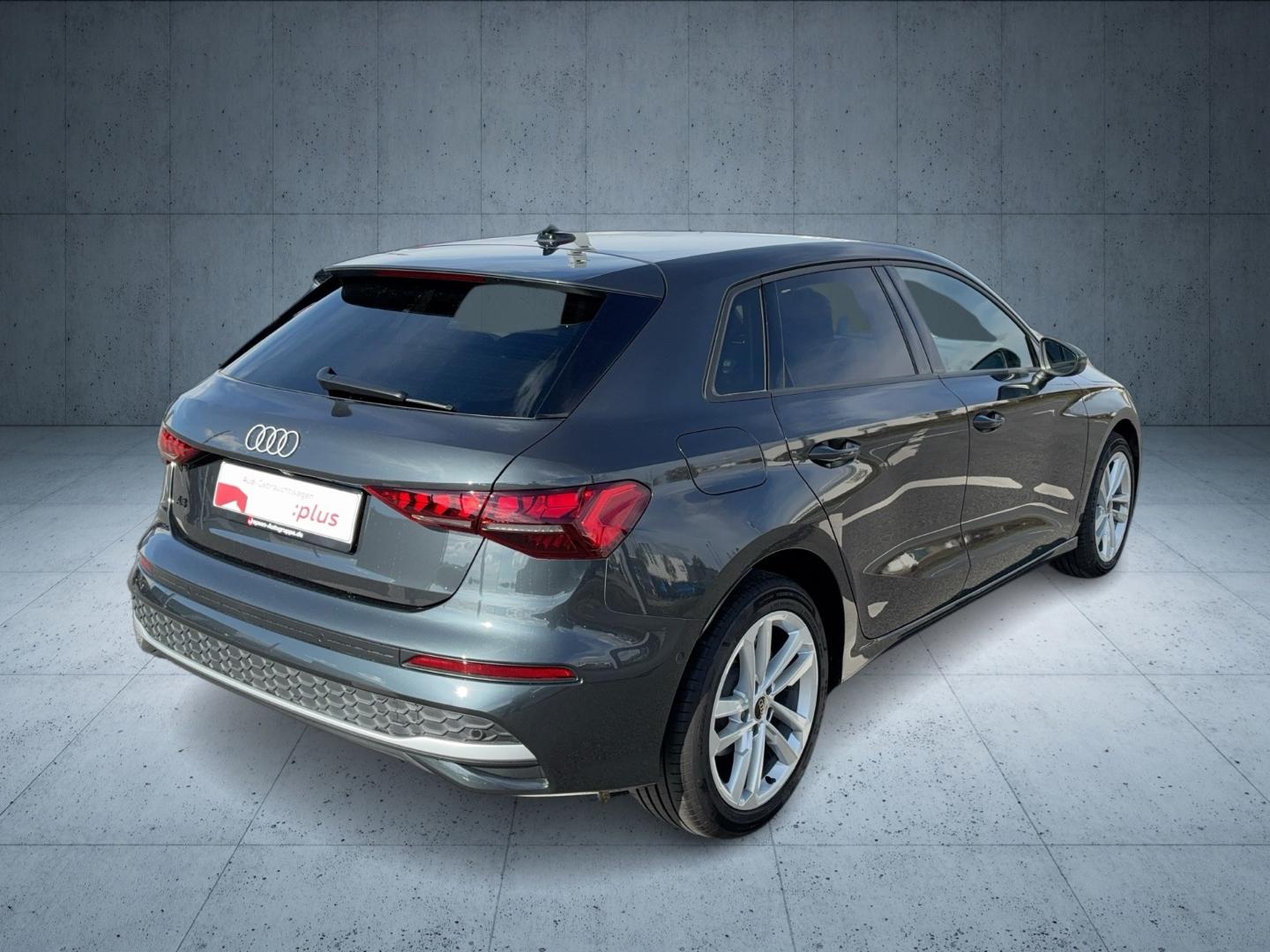 Audi A3 2,0 TDI 85 kW manualna rok 2025, Manhattangrau Metallic, 10 967 km, Niemcy — zdjęcie 6 z 15