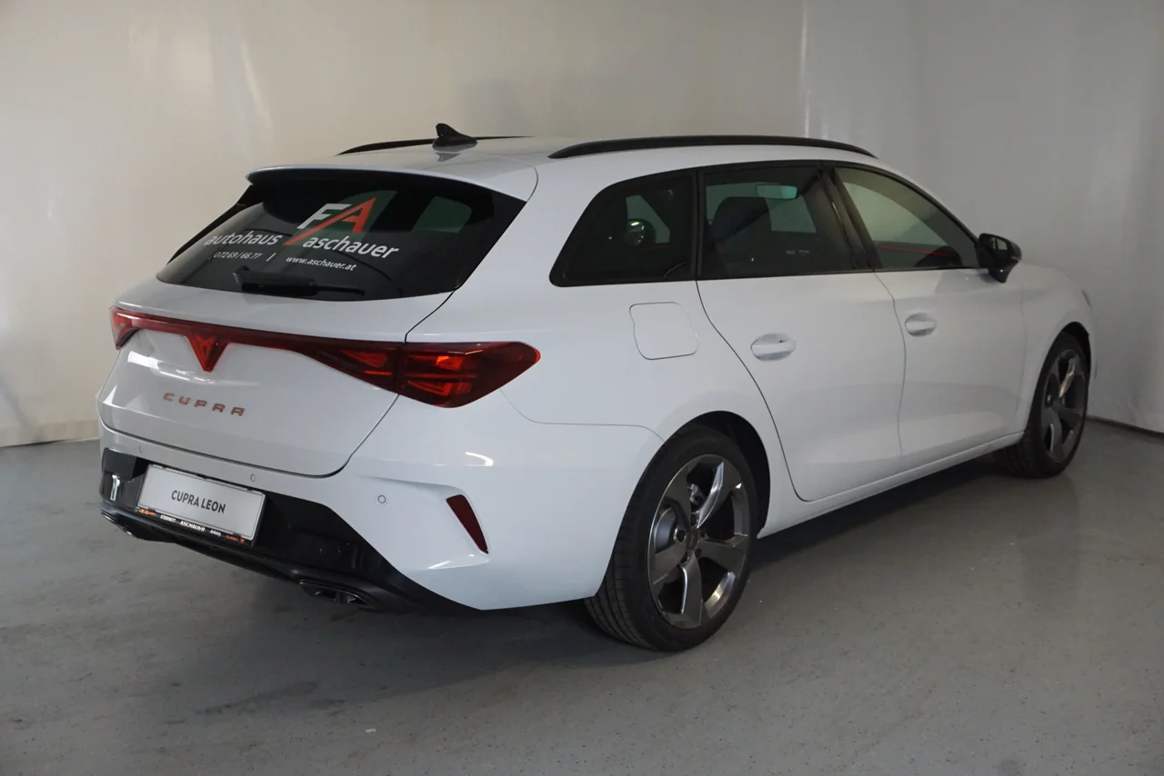 Cupra Leon 1,5 TSI 110 kW rok 2026, Nevada-Weiß Metallic, 1000 km, Austria — zdjęcie 3 z 23