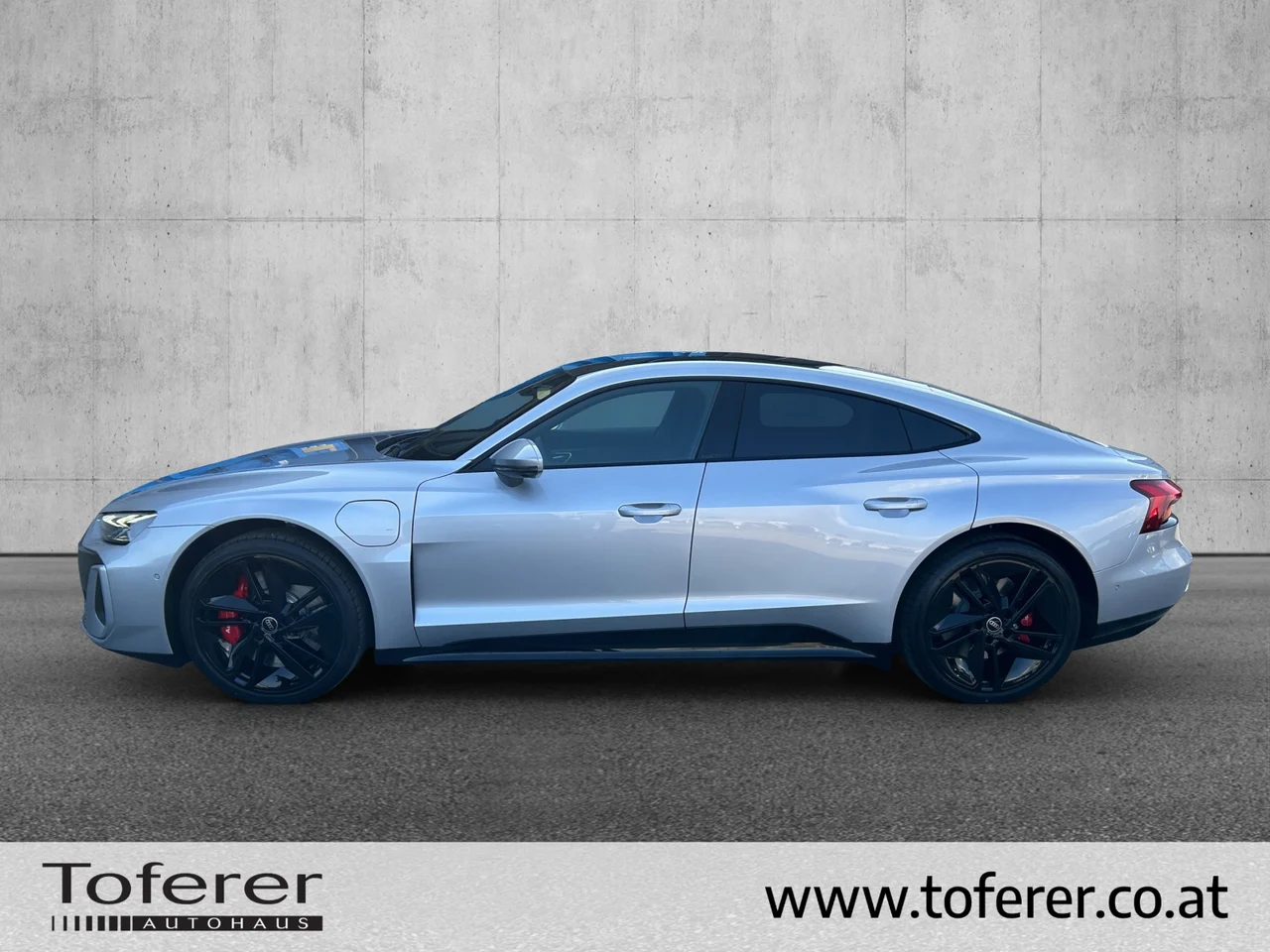 Audi E Tron GT 4x4 163 kW automat rok 2024, Florettsilber Metallic, 16 258 km, Austria — zdjęcie 5 z 40