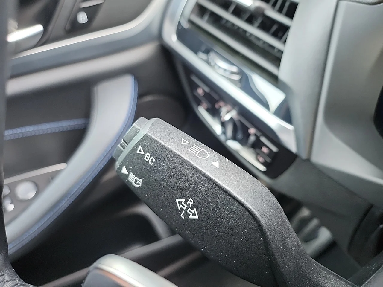 BMW X3 4x4 2,0 135 kW PHEV automat rok 2021, weiss - normal, 61 315 km, Austria — zdjęcie 13 z 33