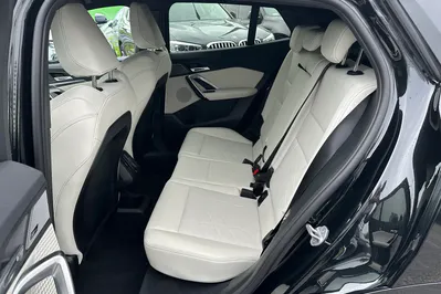 BMW x2 1,5 125 kW automat rok 2025, 17 200 km, Polska — zdjęcie 10 z 10