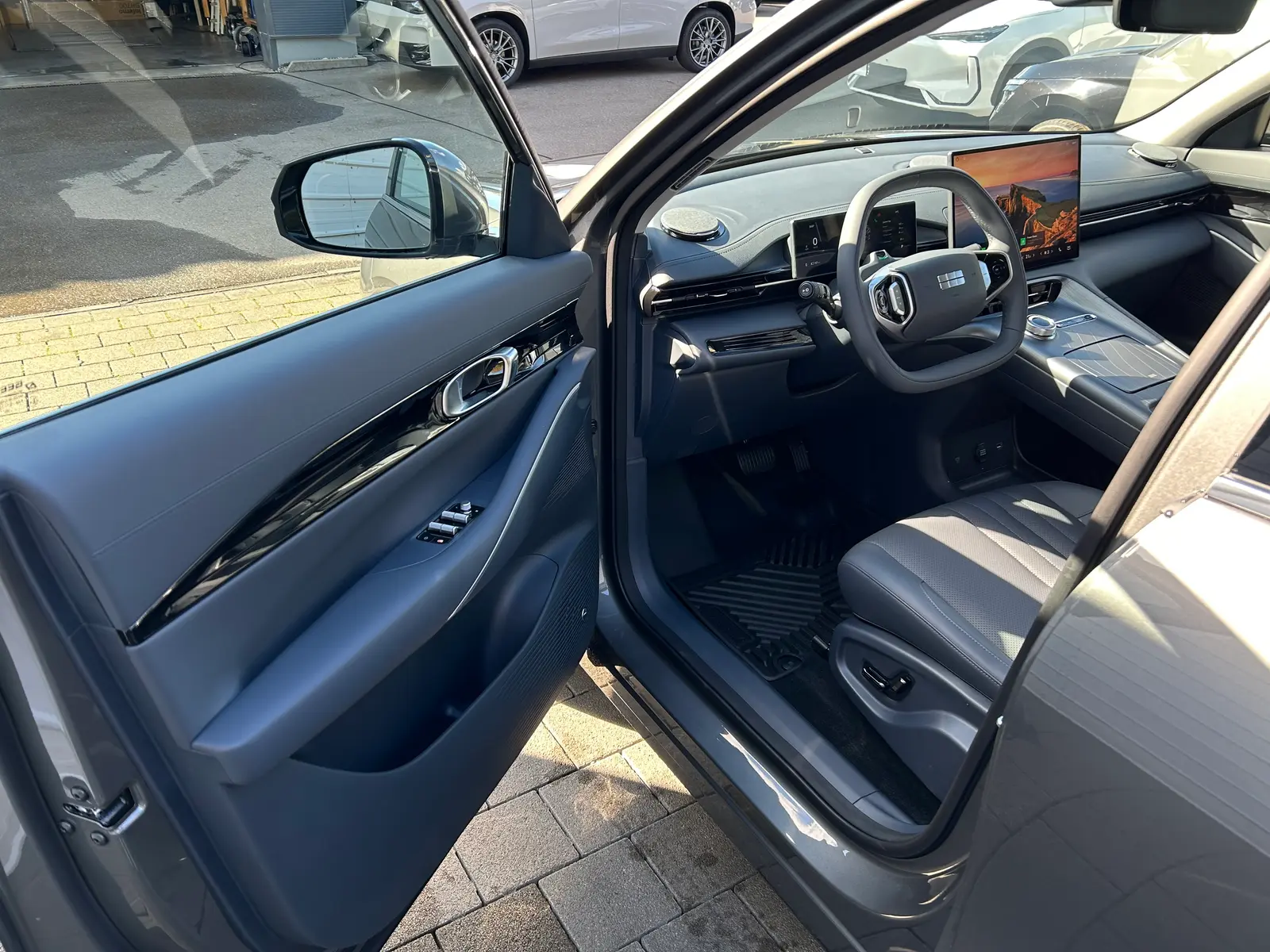 Geely E5 160 kW 68,4 automat rok 2026, szary, 25 km, Niemcy — zdjęcie 6 z 16