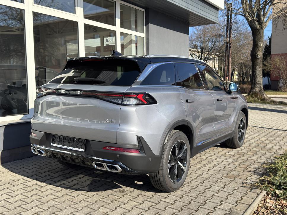 BAIC x7 1,5 138 kW automat, Słowacja — zdjęcie 3 z 19