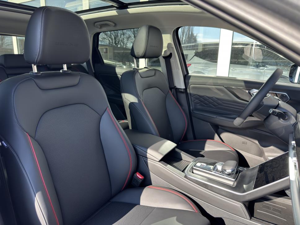 BAIC x7 1,5 138 kW automat, Słowacja — zdjęcie 9 z 18
