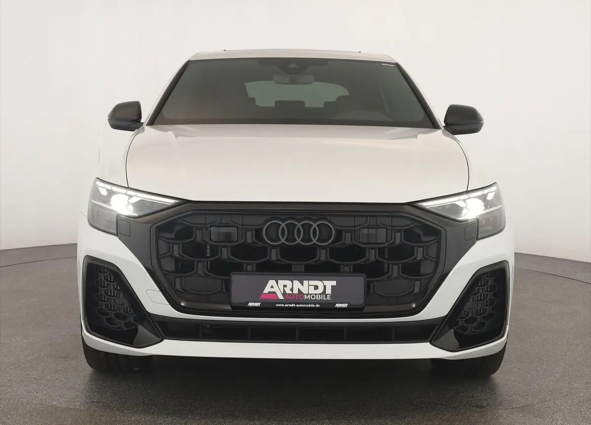 Audi SQ8 4x4 4,0 373 kW TFSI automat rok 2024, biały, 28 100 km, Niemcy — zdjęcie 3 z 40