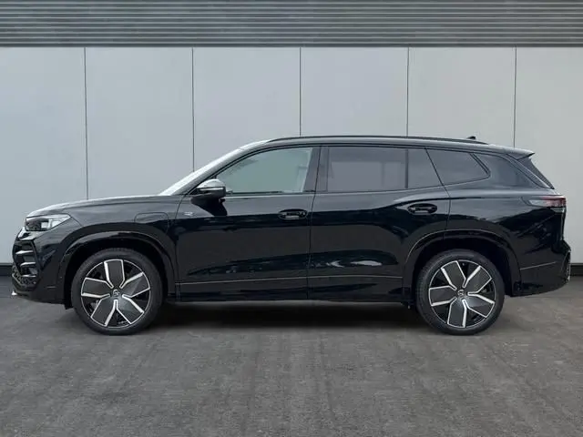 Volkswagen Tayron 200 kW 1.5 TSI 130 85 DSG rok 2026, czarny, 10 km, Niemcy — zdjęcie 2 z 16