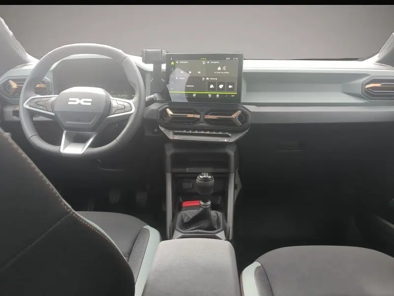 Dacia Duster 1,2 103 kW TCe 140 manualna rok 2026, zielony, 10 km, Niemcy — zdjęcie 5 z 5