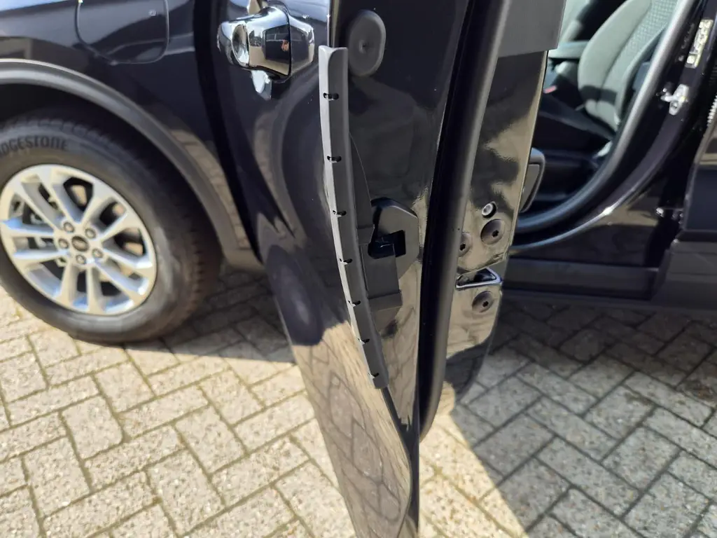 Ford Kuga Titanium 243 KM 2,5 PHEV 178 kW automat rok 2026, 2 km, Austria — zdjęcie 16 z 60