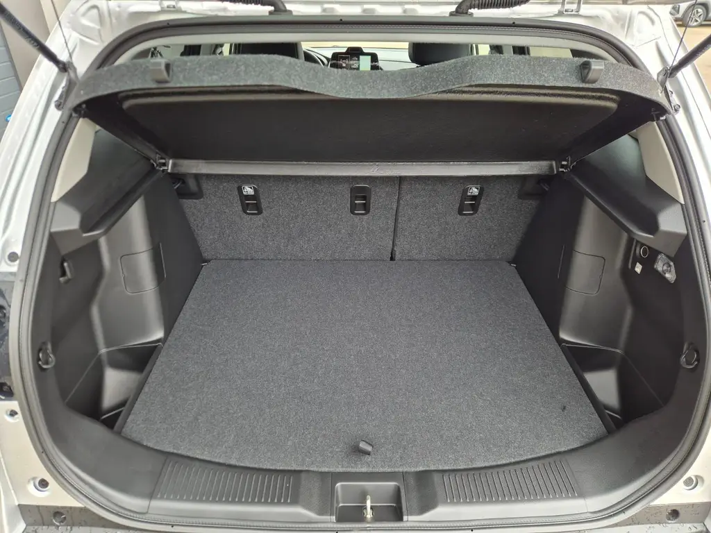 Suzuki S-Cross Comfort+ 110 KM 4x4 MHEV 1.4 81 kW manualna rok 2026, 2 km, Austria — zdjęcie 10 z 44
