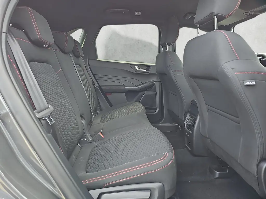 Ford Kuga ST-Line Eb 1.5 137 kW automat rok 2026, 9 km, Austria — zdjęcie 14 z 28
