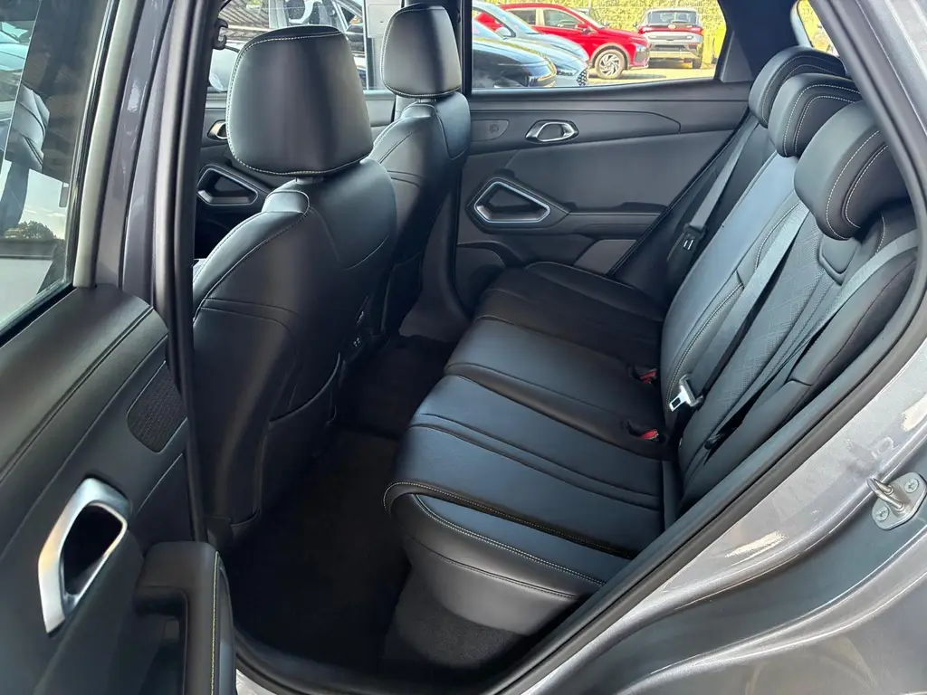 BYD Atto 2 64,8 automat rok 2026, 15 000 km, Austria — zdjęcie 6 z 29