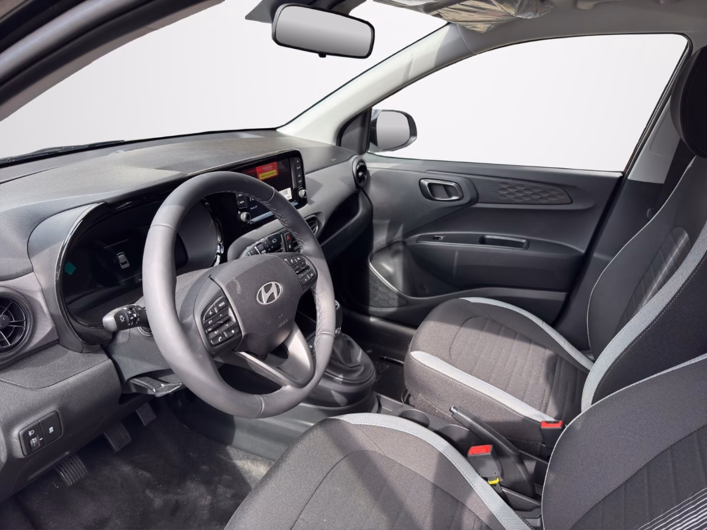 Hyundai i10 4,7 46 kW manualna rok 2025, 100 km, Niemcy — zdjęcie 5 z 28